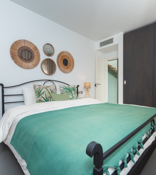 Resa Estates Ibiza Jesus townhouse 3 bedrooms te koop sale bedroom .jpg